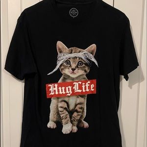NWOT/NEVER WORN- MENS SIZE-MEDIUM (BLACK) GRAPHIC T-SHIRT